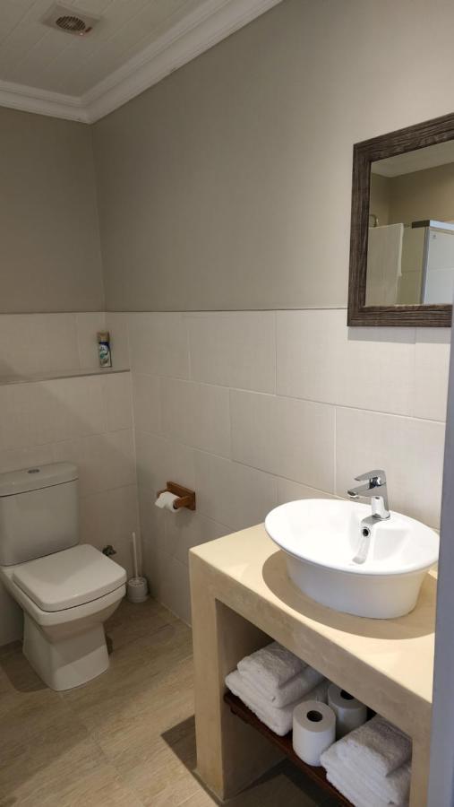Stonehouse On Main Otel Struisbaai Dış mekan fotoğraf